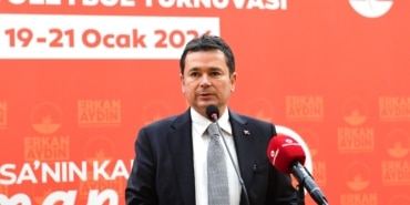 MİNİ KIZLAR VOLEYBOL TURNUVASI, 700. YIL COŞKUSUNU SAHAYA TAŞIDI 700. YILIN İLK SERVİSİ BAŞKAN ERKAN AYDIN'DAN
