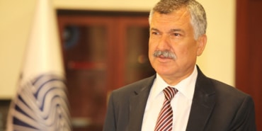 ZEYDAN KARALAR EN BAŞARILI BELEDİYE BAŞKANI SEÇİLDİ