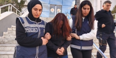 YENİ GÖRÜNTÜLER ORTAYA ÇIKTI: BEBEĞE ŞİDDET UYGULAYAN HEMŞİRE BAŞKA BEBEĞE DE TOKAT ATMIŞ