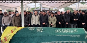 EMEKLİ MÜFTÜNÜN EN ACI GÜNÜ MÜBERRA ARVAS SON YOLCULUĞUNA DUALARLA UĞURLANDI