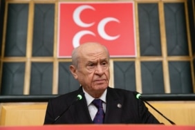MHP LİDERİ BAHÇELİ: "ANADOLU HUZURA, ÖCALAN UMUDA, AHMETLER MAKAMA VE DEMİRTAŞ YUVASINA DÖNÜNCEYE KADAR KARARIMIZ NETTİR"