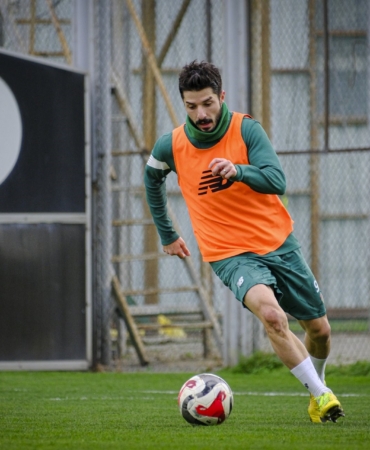 BURSASPOR, ISPARTA 32 SPOR MAÇI HAZIRLIKLARINI SÜRDÜRÜYOR