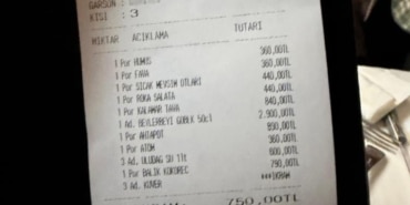 AW644776_01