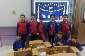 MİNİK ELLERİN BÜYÜK YÜREĞİ