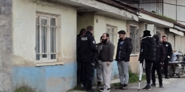 BURSA'DA 70 YAŞINDAKİ ADAM EVİNDE ÖLÜ BULUNDU