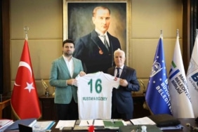 MUSTAFA BOZBEY: "HAYALİNİ KURDUĞUMUZ BURSASPOR’U SAHADA GÖRECEĞİZ"