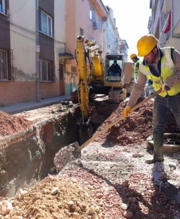GÜRSU'NUN ALTYAPISI YENİLENİYOR