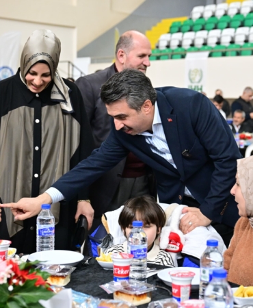 YILDIRIM'DA ŞEFKAT İFTARI