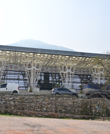 PİREMİR'DE YOL YARILANDI