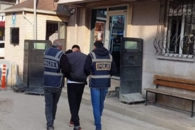 BURSA'DA ARANAN ŞAHIS POLİS OPERASYONUYLA YAKALANDI