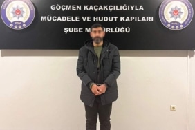 BURSA'DA SAHTE AVUKAT GÖÇMENLERİ DOLANDIRDI, YAKALANDI TUTUKLANDI