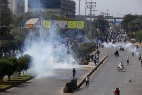 Protests outside US consulate in Karachi leaves several dead