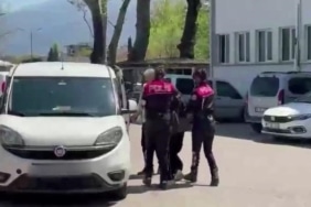 TİKTOK CANLI YAYINI KANLI BİTTİ: GENÇ KADIN YÜZÜNDEN BIÇAKLANDI