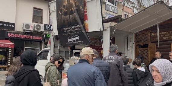 BURSA'DA TAKSİCİLERDEN KAHRAMAN ÖĞRETMEN VE ÖĞRENCİLERE VEFA