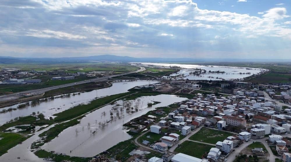 BURSA'DA BOL YAĞIŞLAR ÇELTİK VE İKİNCİ ÜRÜN YASAĞINI KALDIRDI