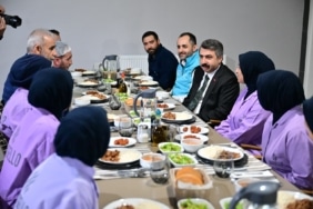 BAŞKAN YILMAZ'DAN EMEKÇİLERE 1 MAYIS ZİYARETİ
