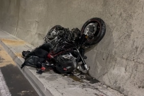 BURSA'DA FECİ KAZA: MOTOSİKLET TUTKUNU SANATÇI HAYATINI KAYBETTİ, OĞLU AĞIR YARALANDI