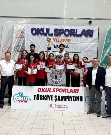 BURSA'DA ORTAOKUL ÖĞRENCİLERİNDEN TÜRKİYE ŞAMPİYONLUĞU