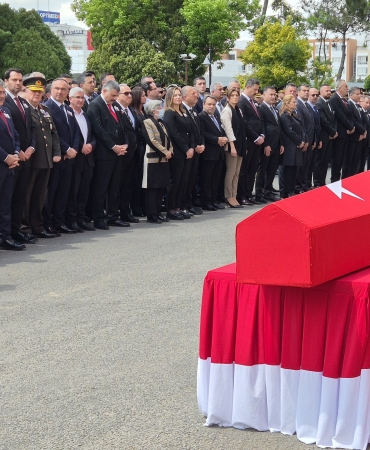 TEKİRDAĞ'DA ŞEHİT POLİSLERE ACI VEDA ŞEHİT POLİSİN OĞLU BABASININ ÜNİFORMASINI GİYDİ, TÖRENDE GÖZYAŞLARI SEL OLDU