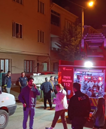 İNEGÖL'DE KORKU DOLU ANLAR: ESKİ EŞİNİN EVİNİ MOLOTOFKOKTEYLİ ATTI