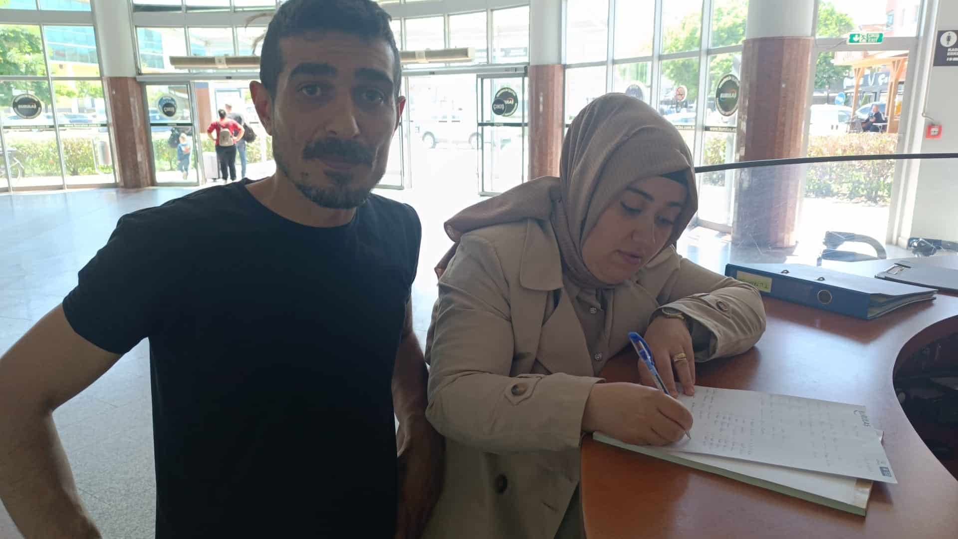 TERMİNALDE UNUTULAN ÇANTADAN SERVET ÇIKTI: YARIM KİLO ALTIN BULUNDU