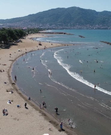 ORDU'DA DENİZE GİRMEK BİR GÜN SÜREYLE YASAKLANDI