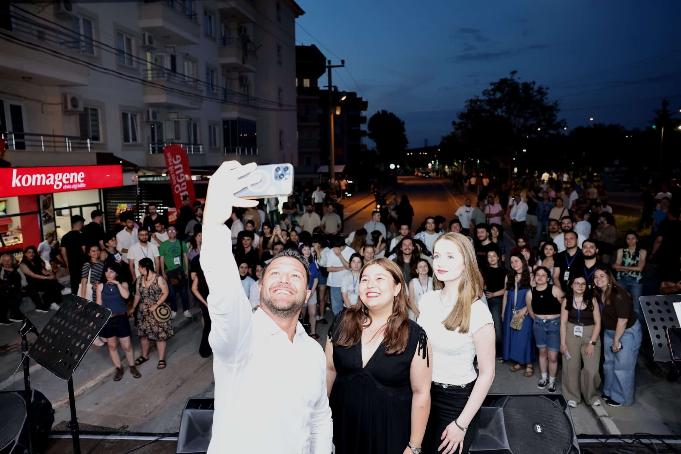 NİLÜFER'DE GENÇLİK FESTİVALİ COŞKUSU