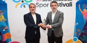 BAŞKAN VEKİLİ BİBA: "ÇOCUKLARIN SPORLA BÜYÜDÜĞÜ BİR BURSA İÇİN ÇALIŞIYORUZ"