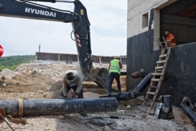 AKÇALAR'IN İÇME SUYU ALT YAPISI GÜÇLENİYOR