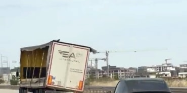 YANA YATMIŞ ŞEKİLDE SEYREDEN DORSE KORKUTTU