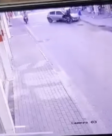 BURSA'DA İLGİNÇ KAZA...YAPAY ZEKA DEĞİL, GERÇEK KAZA GÖRÜNTÜSÜ