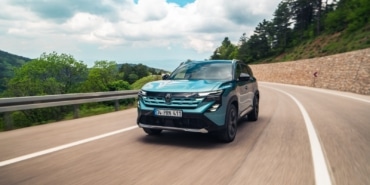 TÜRKİYE İÇİN GELİŞTİRİLDİ, BURSA'DA ÜRETİLDİ YENİ RENAULT BOREAL YOLLARA ÇIKIYOR