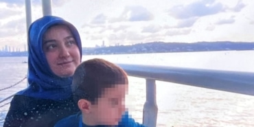 ÖĞRETMEN KOCA 3 ÇOCUK ANNESİ ÖĞRETMEN EŞİNİ VE KAYINPEDERİNİ ÖLDÜRDÜ