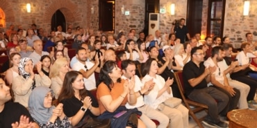 OSMANGAZİ'DE ŞARKILAR BABALAR İÇİN SESLENDİRİLDİ