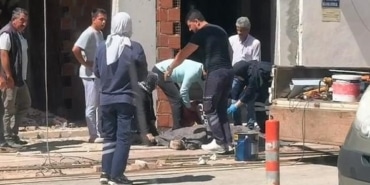 ELEKTRİK AKIMINA KAPILIP İNŞAATTAN DÜŞEREK ÖLDÜ