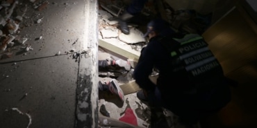 Powerful earthquakes strike Venezuela