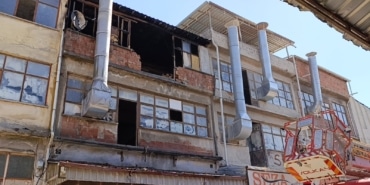 MOBİLYA İMALATHANESİNDE KORKUTAN YANGIN