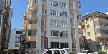 MUDANYA'DA 77 YAŞINDAKİ KADIN EVİNDE ÖLÜ BULUNDU: CİNAYET ŞÜPHESİ ARAŞTIRILIYOR