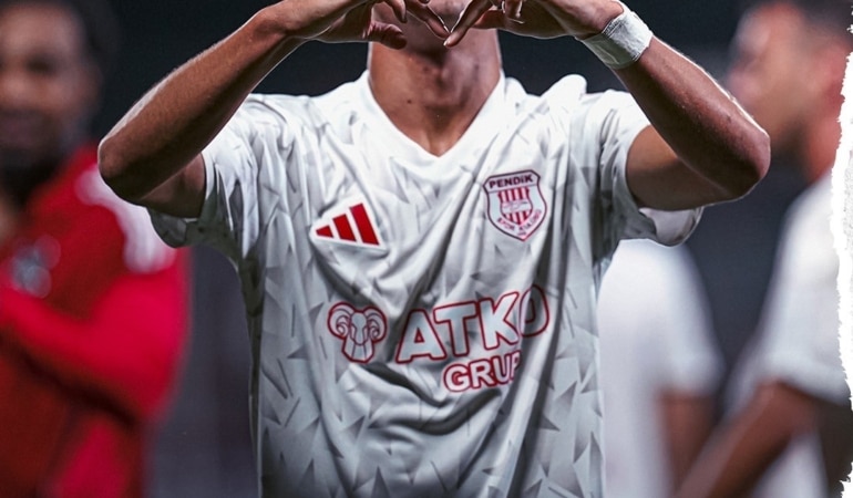 BURSASPOR HÜSEYİN MALDAR'I KADROSUNA KATTI