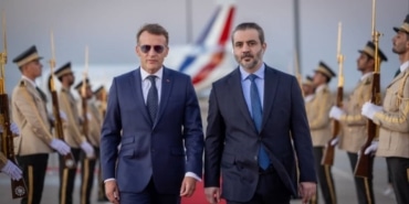 FRANSA CUMHURBAŞKANI MACRON SURİYE'DE FRANSA CUMHURBAŞKANI MACRON, ESAD'IN DEVRİLMESİNDEN BU YANA SURİYE'Yİ ZİYARET EDEN İLK AB LİDERİ OLDU