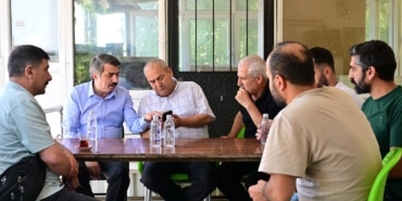 YILDIRIM BELEDİYE BAŞKANI OKTAY YILMAZ, TELEFERİK MAHALLESİ'NDE ESNAFLA BİR ARAYA GELDİ