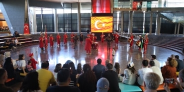 PANORAMA 1326 BURSA'DA TARİHİN İHTİŞAMI YANKILANDI