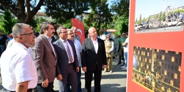 YILDIRIM'DA 15 TEMMUZ RUHU FOTOĞRAF SERGİSİYLE YAŞATILIYOR