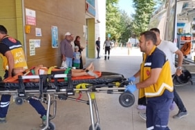 4 YAŞINDAKİ ÇOCUK BALKONDAN DÜŞTÜ