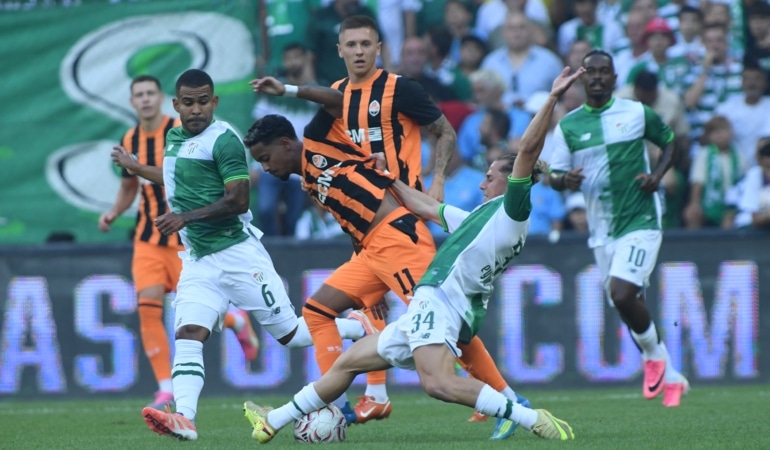 HAZIRLIK MAÇI: BURSASPOR: 0 - SHAKHTAR DONETSK: 0