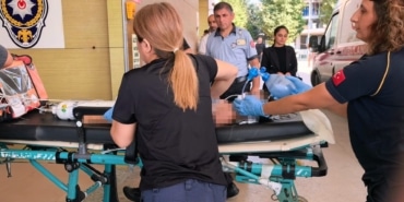 SİTE İÇERİSİNDE KAYBOLAN 2 YAŞINDAKİ ÇOCUĞUN HAVUZDA CANSIZ BEDENİ BULUNDU ANNE FERYAT ETTİ: "KADİR ÇIK ANNEM ORDAN"