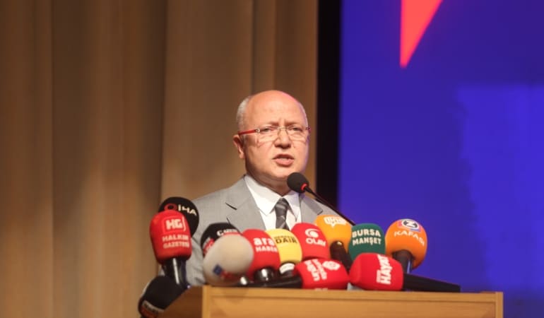 AK PARTİ BURSA'DAN PEŞ PEŞE YATIRIM AÇIKLAMALARI BURSA HIZLI TREN HATTINDA TEST SÜRECİ RESMEN BAŞLIYOR