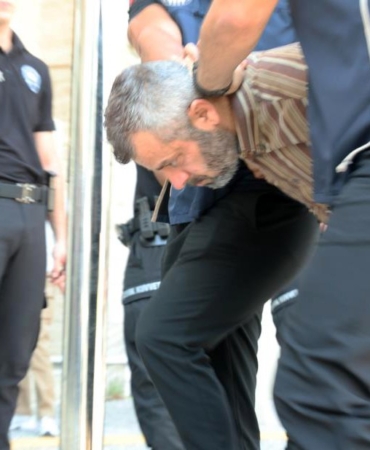 SUİKAST TİMİNİN SON FİRARİSİNDEN KAN DONDURAN İFADELER ÖRGÜTTE 'SELİM' KOD ADI İLE ÇALIŞAN KARATEPE, YURTDIŞI GÖREVİNDE PENSİLVANYA'YA GİTTİĞİNİ İTİRAF ETTİ
