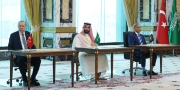 TÜRKİYE, SUUDİ ARABİSTAN VE PAKİSTAN ARASINDA ORTAK SAVUNMA ANLAŞMASI İMZALANDI "3 ÜLKEDEN BİRİNE SALDIRI, HEPSİNE SALDIRI KABUL EDİLECEK"