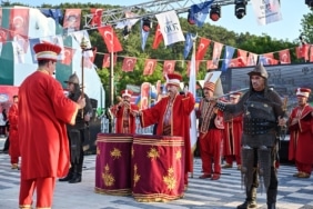 FETİH COŞKUSU KELES'E TAŞINDI